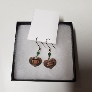 NWOT heart shaped dangle copper earrings
